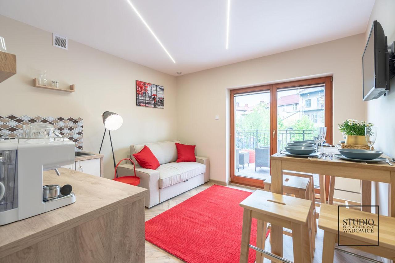 ヴァドヴィツェApartament Karminowyアパートメント エクステリア 写真
